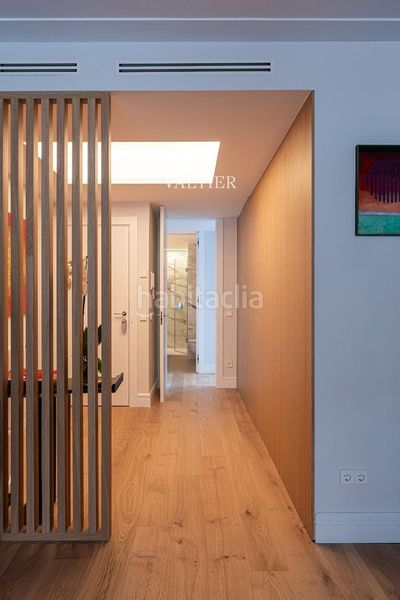 Foto 3a6c65d8-9bde-47dc-8aa2-1697dcd04859. Lloguer pis amb calefacció aparcament a Trafalgar Madrid