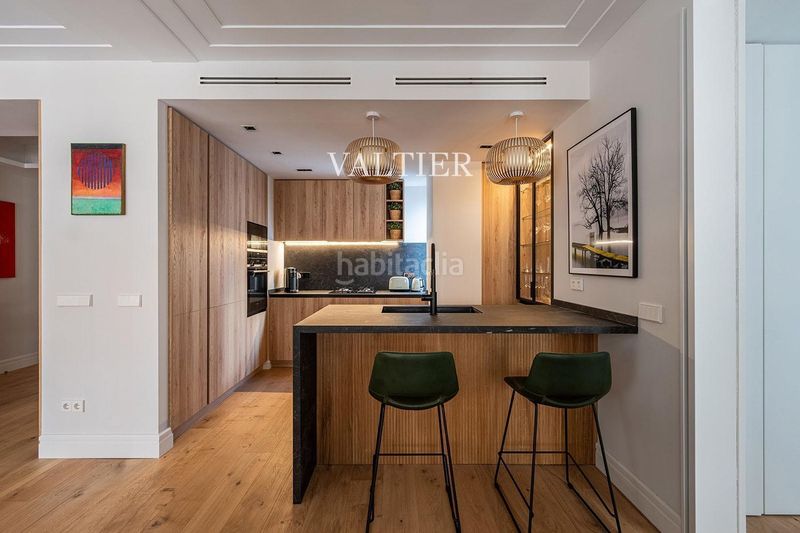 Foto 56969e7f-22da-451a-997e-710dd2a83ff7. Lloguer pis amb calefacció aparcament a Trafalgar Madrid