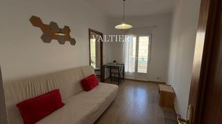 Flat in Calle de Juan Álvarez Mdizábal,