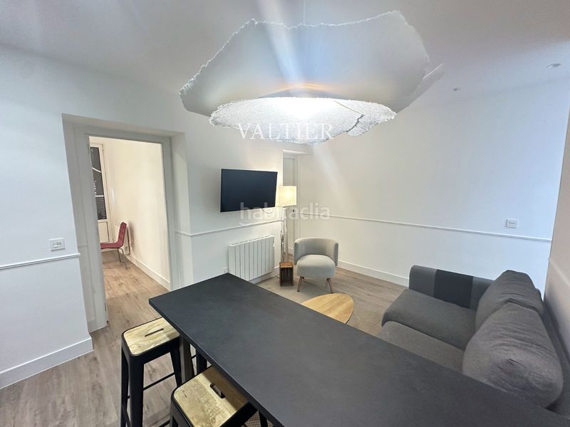Foto b46e2129-8039-445a-a3ec-c9986b3a64e6. Rent flat with heating in Arapiles Madrid