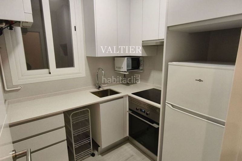 Foto b4469ea1-ac85-42a5-a1ee-6f9347d17907. Rent flat in Acacias Madrid