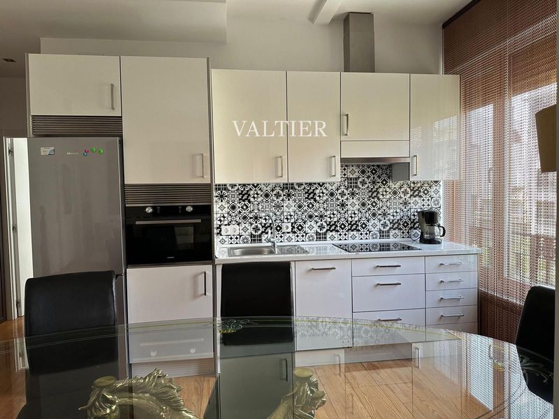 Foto 4554f2a3-30b6-4a18-97ca-14b8aad952e7. Lloguer pis amb aparcament a Ríos Rosas-Nuevos Ministerios Madrid