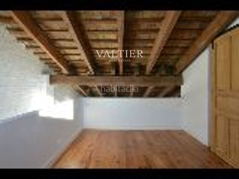 Foto b515f563-604e-4ae9-a27b-461195bf5ef4. Alquiler dúplex alquiler dúplex en calle de císcar, 7 gran vía valència en Valencia