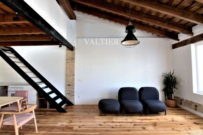 Foto 5bc8cd7e-d289-4247-b98b-ea034f74e0e2. Location duplex dans Gran Via Valencia
