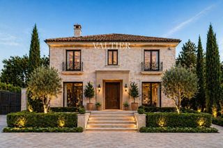Chalet  Dr. moliner. Chalet en ausias march, leliana, valencia