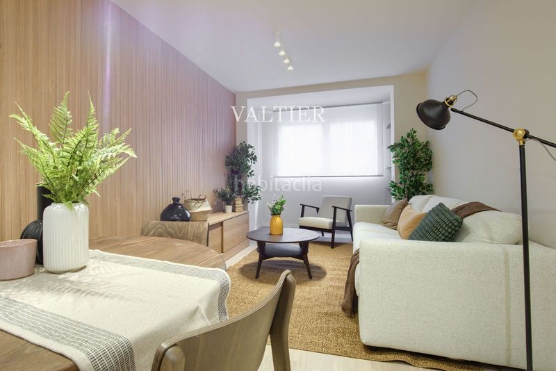 Foto 01f35782-d279-48bb-931a-ebdc802ffac9. Rent flat in Jerónimos Madrid