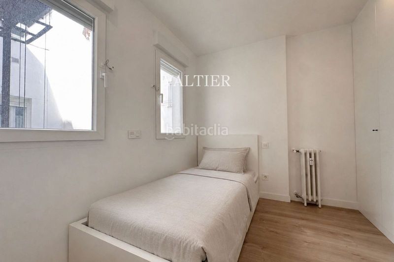 Foto 1d8d7c45-33c1-4ebf-819e-4702d23fe299. Rent flat in Goya Madrid