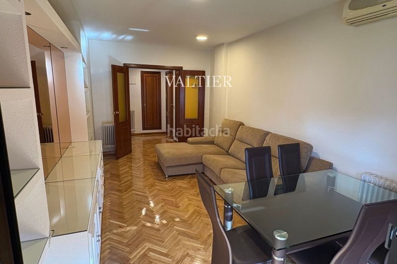 Foto 020ed609-745e-4fb9-a9b2-56ce6cfe0208. Rent flat with parking pool in Prosperidad Madrid