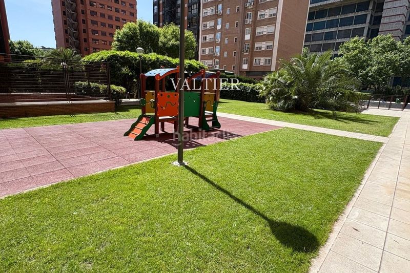 Foto 78275676-a80c-41f5-b7f6-f4b070f857fc. Rent flat with parking pool in Prosperidad Madrid