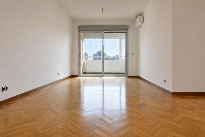 Foto 842af2ee-58e0-44d4-afba-5695356b0ea3. Rent flat with parking in Prosperidad Madrid