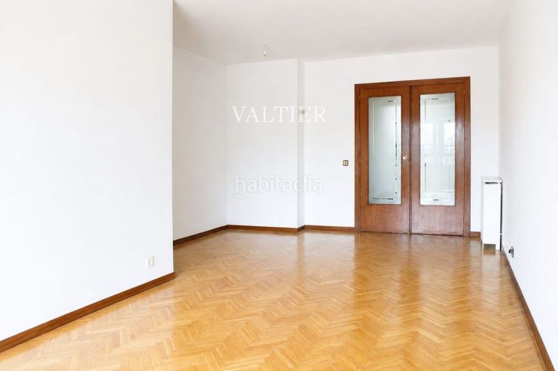 Foto f07a57ac-9048-4789-b3b7-d05ffac9f57f. Rent flat with parking in Prosperidad Madrid