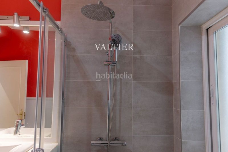 Foto 340641bc-0eb7-4589-a02c-abdcb53fb577. Rent flat in El Viso Madrid