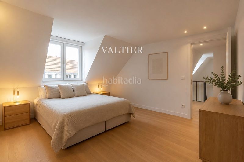 Foto 7777ef8c-c5f3-4ce3-b23b-003762c198c4. Dachwohnung in Sol Madrid