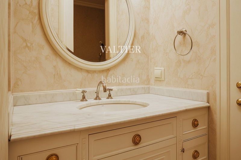 Foto 96aa5908-26f1-4bc3-ba5a-5facfae8a805. Pis a Castellana Madrid