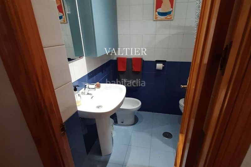 Foto ecf15bb4-9c9d-4125-9f57-f08d95c71770. Rent flat in Sol Madrid