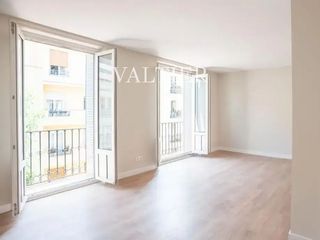 Rent Penthouse  Rafael calvo. Piso en alquiler en la calle rafael calvo, almagro, madrid