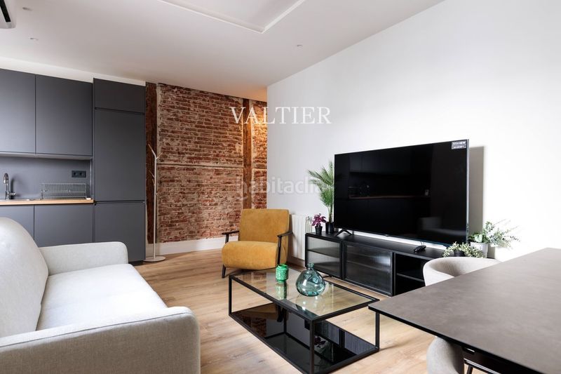 Foto cfce2dd2-7f33-443f-9cd8-380d124bc0a3. Rent flat in Goya Madrid