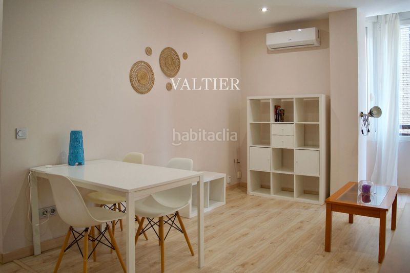 Foto f12d6f2a-f8e4-401a-8481-6413354641b4. Rent flat with heating in Lista Madrid