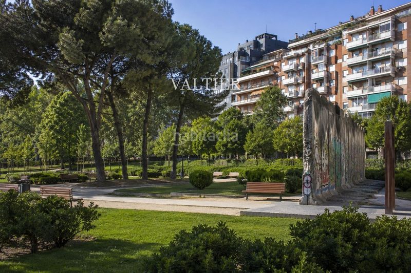 Foto ba0ec525-66a5-46d8-81d4-778adbf48288. Pis a Hispanoamérica-Bernabéu Madrid