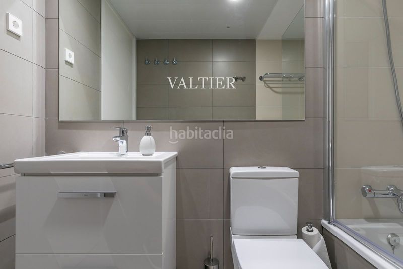 Foto d11b5bae-5e84-41e3-9af7-eaf0c434c0e4. Lloguer pis amb aparcament piscina a Valdebebas - Valdefuentes Madrid