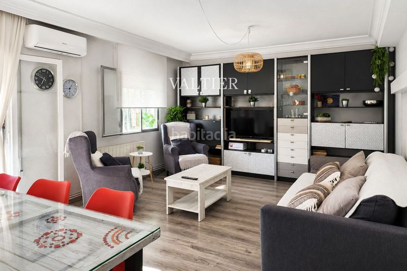 Foto 4a35818a-65c1-48d8-ba21-cfdc629dc90d. Rent flat in Pinar del Rey Madrid