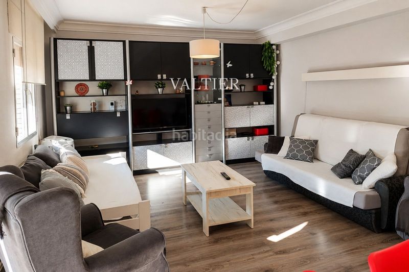 Foto a1cd2a69-9185-4129-a31d-03e2b51259ee. Rent flat in Pinar del Rey Madrid