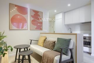 Rent Flat  Manuela minguez. Piso en calle manuela minguez, valdeacederas , madrid