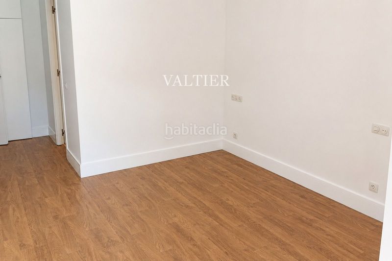 Foto 0e67c97e-e869-4926-940b-f30944544371. Rent flat with parking pool in Fuente del Berro Madrid