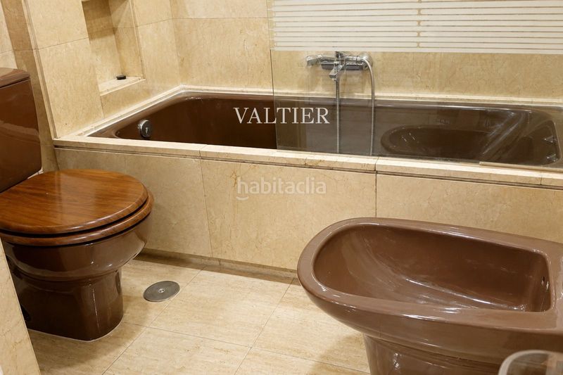 Foto 3c6d143d-1a5d-484d-bae5-5bd7d4f373fb. Rent flat with parking pool in Fuente del Berro Madrid