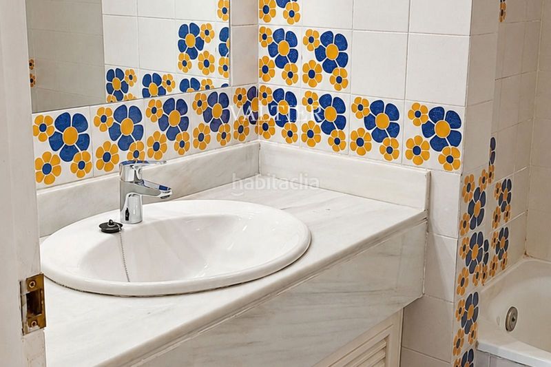 Foto eb564345-16da-4cc3-abf0-350835e497ce. Rent flat with parking pool in Fuente del Berro Madrid