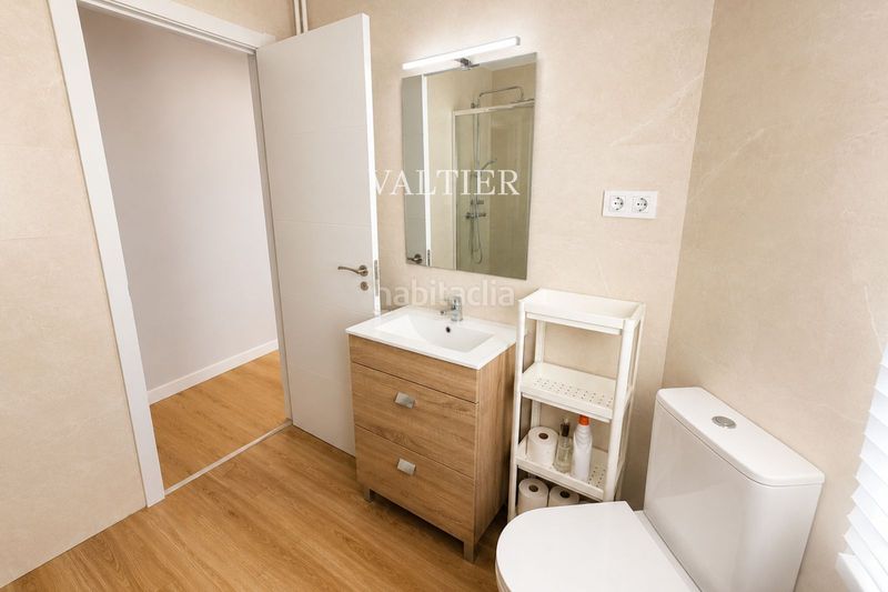 Foto f177cd59-f4bd-4546-8e02-c206c45ce5b5. Lloguer àtic a Argüelles Madrid