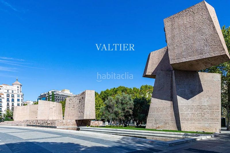 Foto f915bce1-2380-4541-a643-dd36ab2c5419. Lloguer àtic a Castellana Madrid