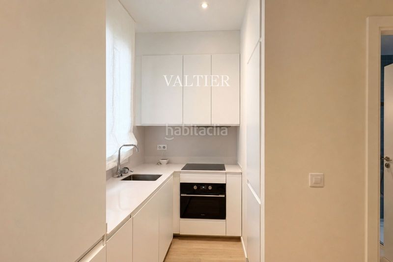 Foto 782f0677-cf54-436c-995e-88071caa2744. Rent flat with heating in Trafalgar Madrid
