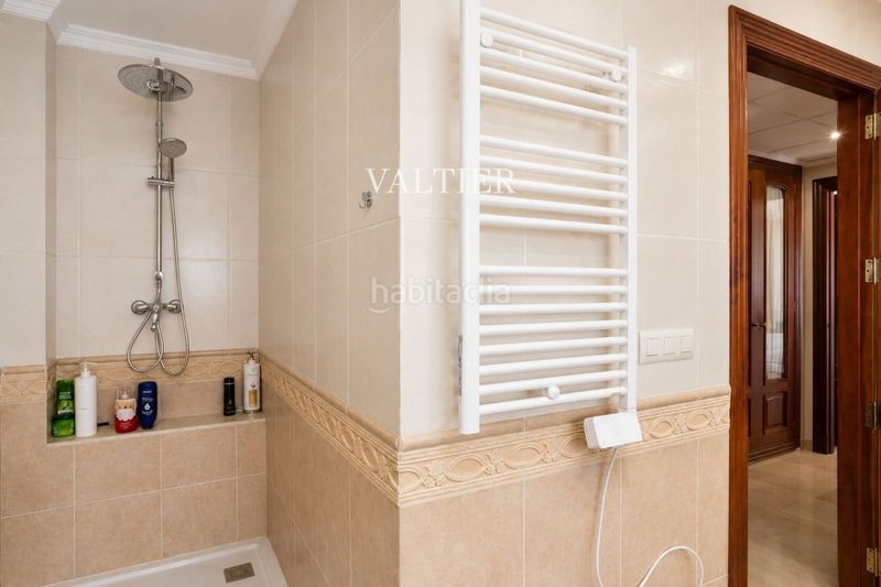 Foto 084203a4-d67e-4d2b-b222-350384acd4ac. Casa amb aparcament a Almoines
