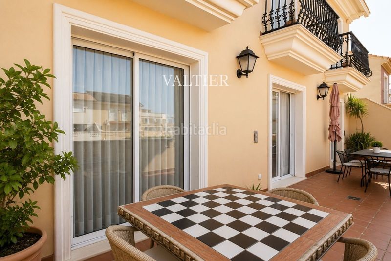 Foto 369850af-3c6d-4266-ae5c-ffe26dbe31cd. Casa amb aparcament a Almoines