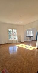 Miete Etagenwohnung  Del doctor velasco. Piso en alquiler en la calle del doctor velasco, jeronimos, madr