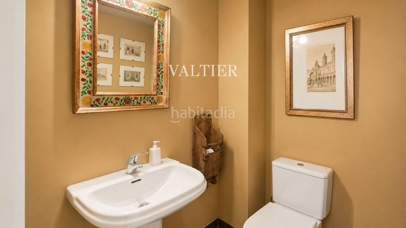 Foto 5d3a6fbc-0094-46bc-9333-4657fcb522c1. Flat with heating parking in El Viso Madrid