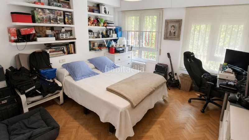 Foto a559273e-ec85-4b27-88d6-232e1fcf4e9a. Flat with heating parking in El Viso Madrid