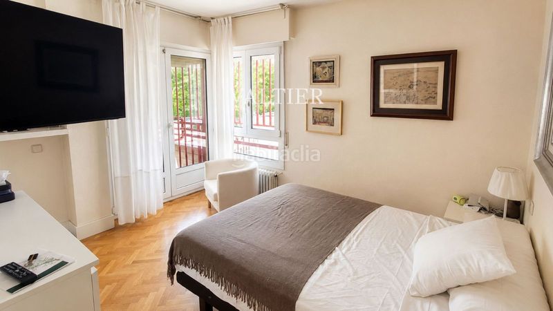 Foto ef4be177-9be2-419b-aa5b-66c6abe7682e. Flat with heating parking in El Viso Madrid