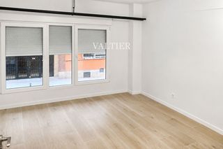 Location Duplex  De ruiz perelló. Piso en alquiler en la calle de ruiz perelló, guindalera, madrid