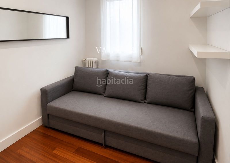 Foto cc6836f5-c919-4efd-9364-dfba0de8a167. Àtic amb calefacció a Ríos Rosas-Nuevos Ministerios Madrid