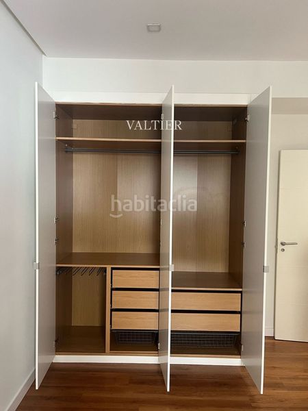 Foto d8b125f0-a960-41c6-bdbb-1df70dae9f79. Rent flat in Estrella Madrid