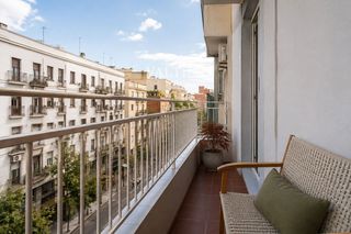 Appartement à Arapiles. Piso exterior en venta con terraza y garaje en chamberí, madrid