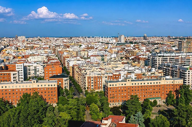 Foto 3a87936a-006b-4835-a8e7-0bbd9fdfa54d. Lloguer pis a Trafalgar Madrid
