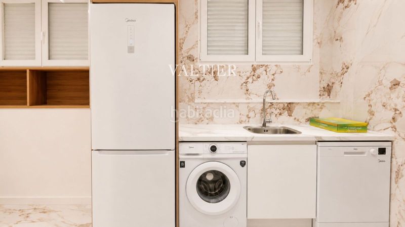 Foto 8bcd6567-411e-46a6-acaa-40325cafd9da. Rent flat with heating in Lista Madrid