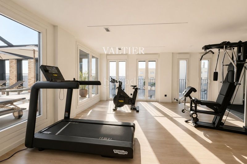 Foto 0a121f10-01f0-47d5-ad5b-b8972ce07d86. Rent flat with heating parking pool in Buena Vista Madrid