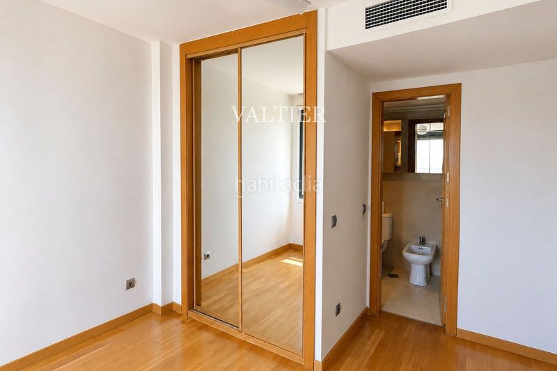 Foto 6a38fb46-ec6b-4880-b177-afaf3879abcf. Rent flat with parking pool in Costillares Madrid