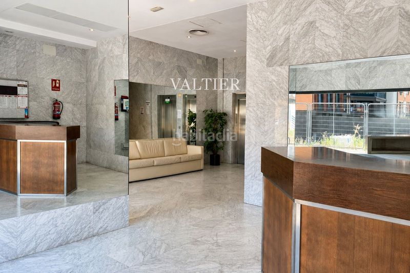 Foto 98797eb1-7f43-492f-84d2-71f055a824c9. Rent flat with parking pool in Costillares Madrid