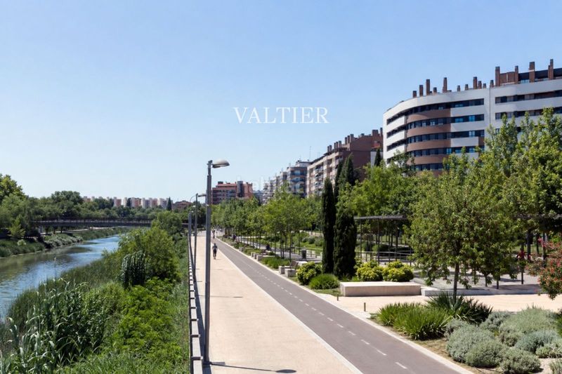 Foto 08fddd34-226a-4e05-8982-afe9ef1e9315. Lloguer pis a Acacias Madrid
