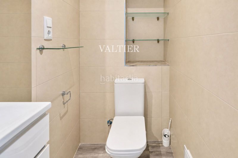Foto 7dbd898f-7536-4c65-97d1-1a162cb650d4. Location duplex avec parking dans El Viso Madrid